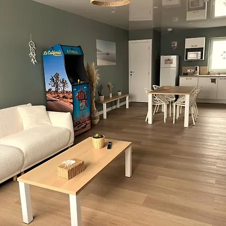 Cosy Ambiance Malibu Dans Avec Piscine 2 Pers 1 *